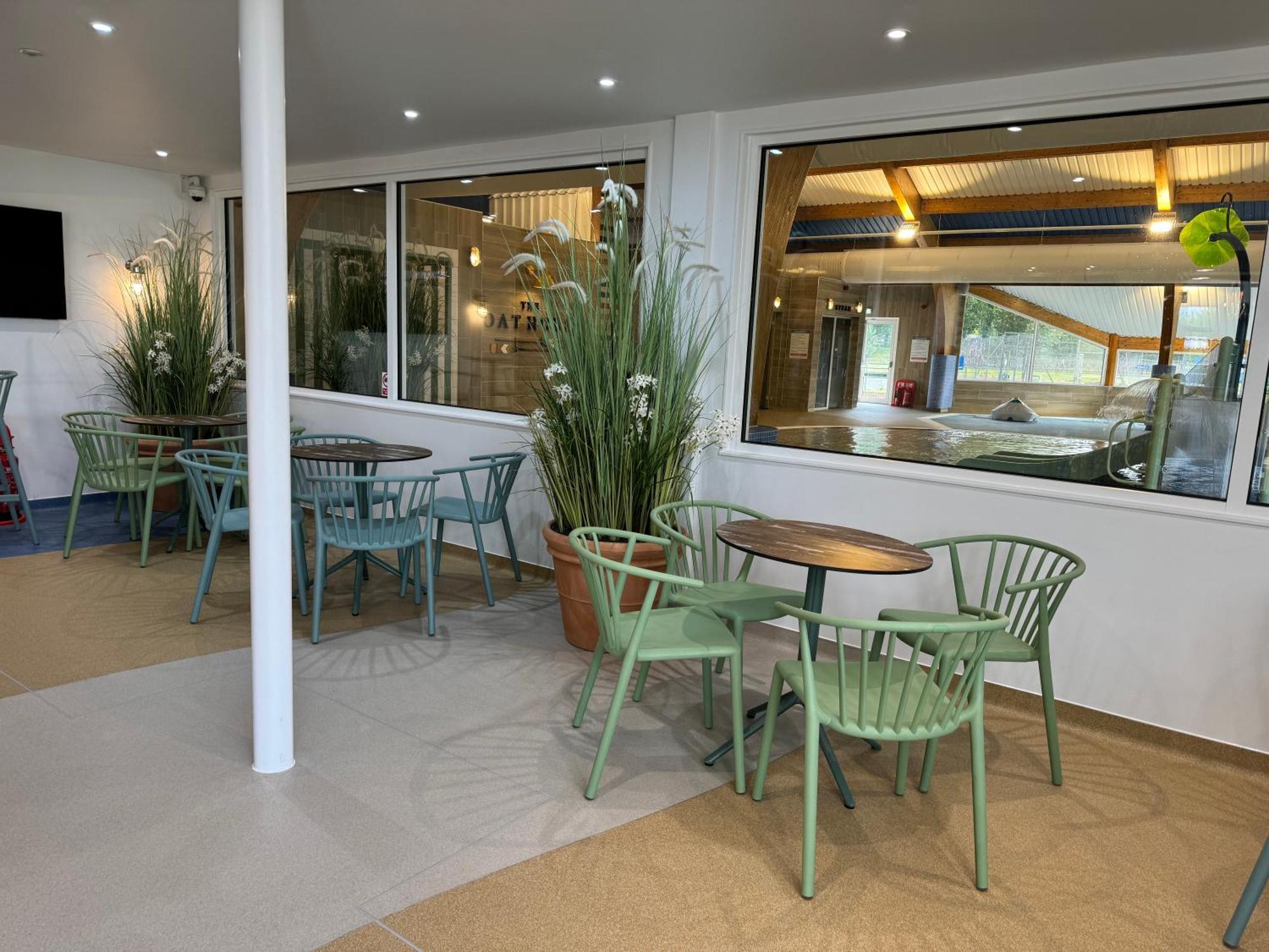 Mallard Corner, Cosy Cotswold Lakeview Lodge South Cerney Eksteriør billede